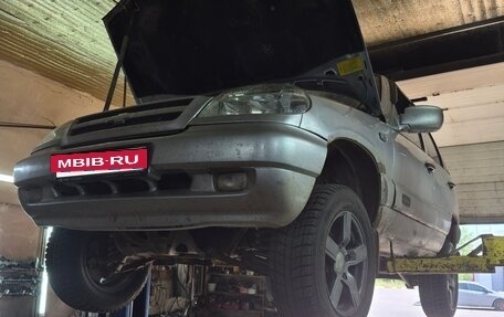 Chevrolet Niva I рестайлинг, 2004 год, 350 000 рублей, 12 фотография