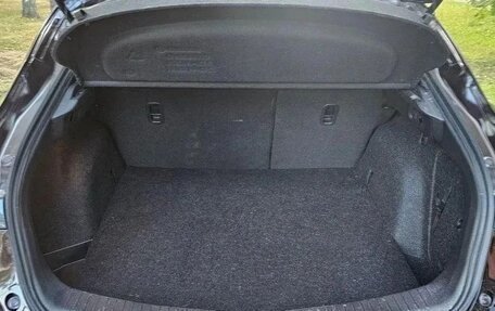 Mazda CX-4, 2023 год, 2 200 000 рублей, 7 фотография