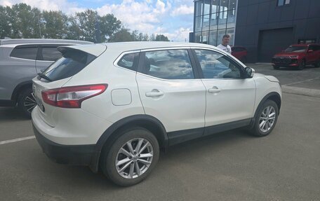 Nissan Qashqai, 2016 год, 1 565 000 рублей, 2 фотография