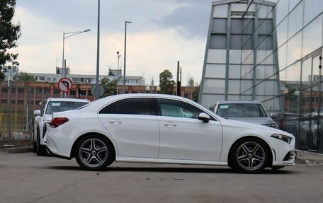 Mercedes-Benz A-Класс, 2019 год, 2 465 000 рублей, 4 фотография