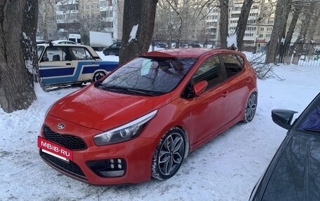 KIA cee'd GT II, 2015 год, 1 000 000 рублей, 8 фотография