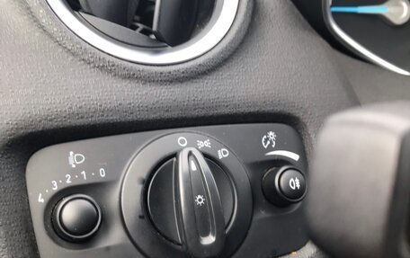 Ford Fiesta, 2016 год, 1 200 000 рублей, 32 фотография