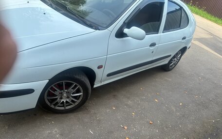 Renault Megane II, 1999 год, 170 000 рублей, 3 фотография