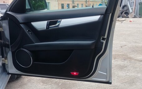 Mercedes-Benz C-Класс, 2007 год, 860 000 рублей, 5 фотография