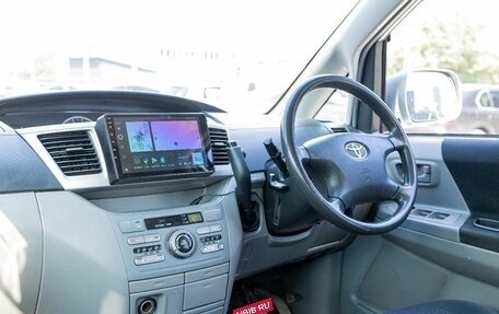 Toyota Voxy II, 2004 год, 999 000 рублей, 11 фотография