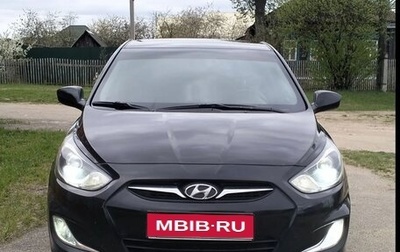 Hyundai Solaris II рестайлинг, 2013 год, 630 000 рублей, 1 фотография