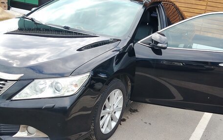 Toyota Camry, 2014 год, 1 730 000 рублей, 7 фотография