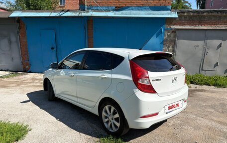 Hyundai Solaris II рестайлинг, 2014 год, 1 150 000 рублей, 5 фотография