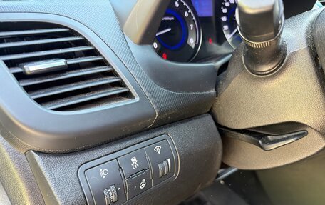 Hyundai Solaris II рестайлинг, 2014 год, 1 150 000 рублей, 17 фотография