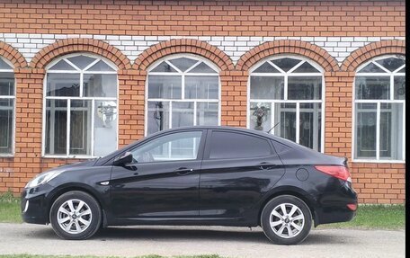 Hyundai Solaris II рестайлинг, 2013 год, 630 000 рублей, 8 фотография