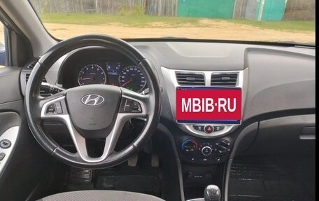 Hyundai Solaris II рестайлинг, 2013 год, 630 000 рублей, 10 фотография