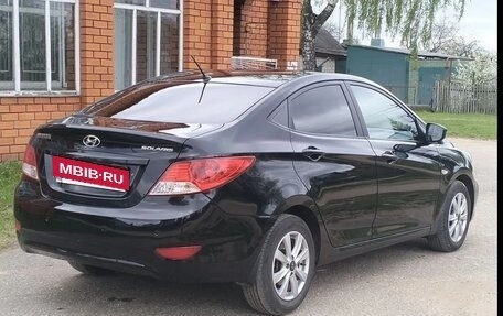Hyundai Solaris II рестайлинг, 2013 год, 630 000 рублей, 5 фотография