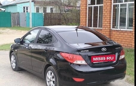 Hyundai Solaris II рестайлинг, 2013 год, 630 000 рублей, 7 фотография