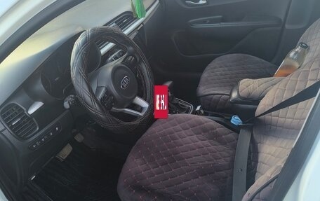 KIA Rio IV, 2018 год, 1 100 000 рублей, 11 фотография