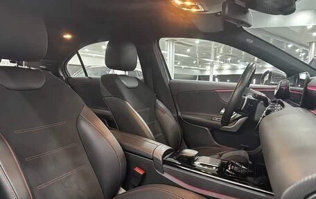 Mercedes-Benz A-Класс, 2022 год, 1 545 000 рублей, 10 фотография