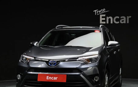 Toyota RAV4, 2019 год, 2 625 777 рублей, 3 фотография