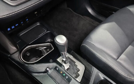 Toyota RAV4, 2019 год, 2 625 777 рублей, 7 фотография