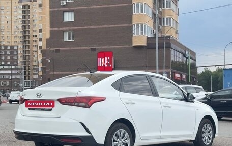 Hyundai Solaris II рестайлинг, 2020 год, 1 400 000 рублей, 4 фотография