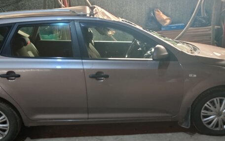 KIA cee'd I рестайлинг, 2008 год, 200 000 рублей, 16 фотография
