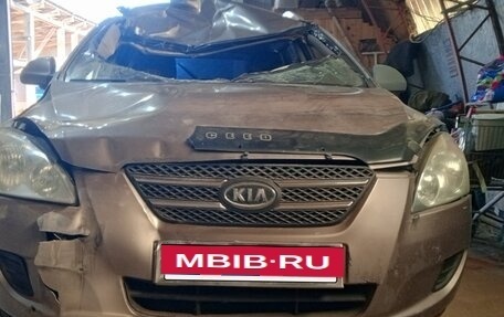 KIA cee'd I рестайлинг, 2008 год, 200 000 рублей, 3 фотография