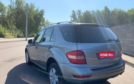 Mercedes-Benz M-Класс, 2011 год, 1 800 000 рублей, 4 фотография
