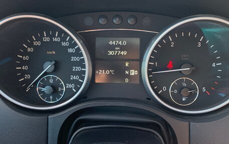 Mercedes-Benz M-Класс, 2011 год, 1 800 000 рублей, 11 фотография