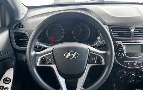 Hyundai Solaris II рестайлинг, 2014 год, 1 144 000 рублей, 17 фотография