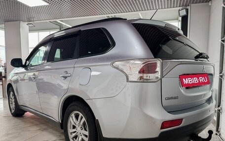 Mitsubishi Outlander III рестайлинг 3, 2012 год, 1 099 000 рублей, 4 фотография