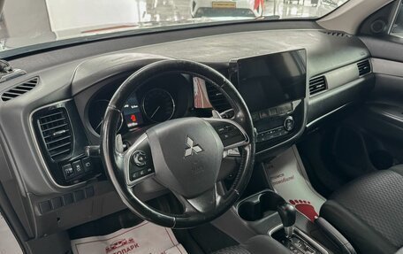 Mitsubishi Outlander III рестайлинг 3, 2012 год, 1 099 000 рублей, 7 фотография