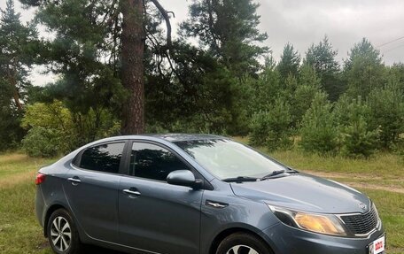 KIA Rio III рестайлинг, 2012 год, 550 000 рублей, 2 фотография