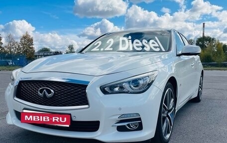 Infiniti Q50 I рестайлинг, 2014 год, 1 600 000 рублей, 2 фотография