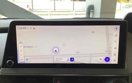Toyota Prius IV XW50, 2023 год, 3 100 000 рублей, 8 фотография