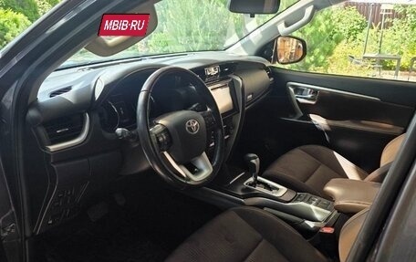 Toyota Fortuner II, 2019 год, 2 900 000 рублей, 5 фотография