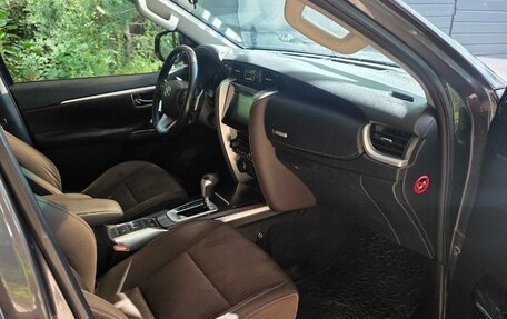 Toyota Fortuner II, 2019 год, 2 900 000 рублей, 8 фотография