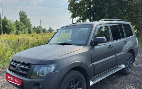 Mitsubishi Pajero IV, 2011 год, 1 800 000 рублей, 4 фотография