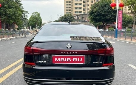 Volkswagen Passat B8 рестайлинг, 2022 год, 1 737 000 рублей, 5 фотография