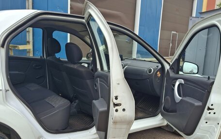 Renault Logan I, 2013 год, 305 000 рублей, 4 фотография