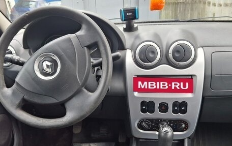Renault Logan I, 2013 год, 305 000 рублей, 6 фотография