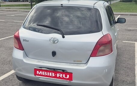 Toyota Vitz, 2005 год, 530 000 рублей, 3 фотография