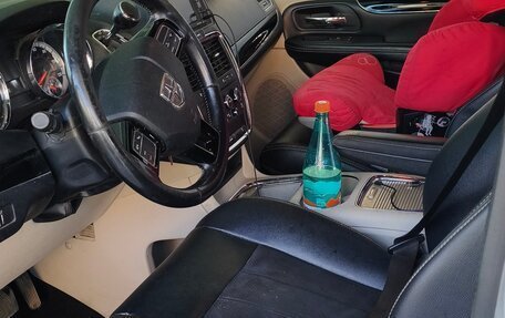 Dodge Caravan V, 2019 год, 1 700 000 рублей, 7 фотография