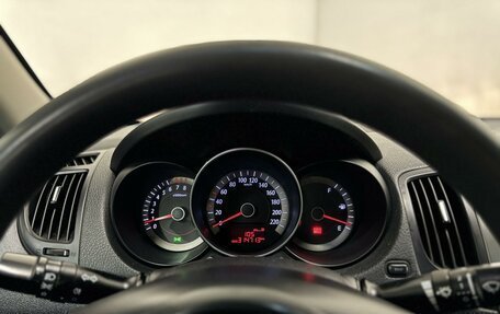 KIA Cerato III, 2010 год, 579 000 рублей, 12 фотография