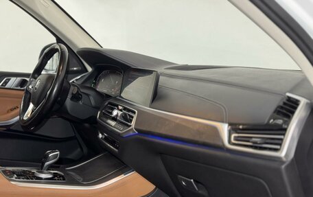 BMW X5, 2019 год, 5 999 000 рублей, 28 фотография