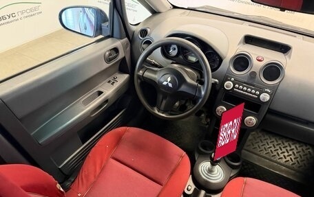 Mitsubishi Colt VI рестайлинг, 2006 год, 220 000 рублей, 10 фотография