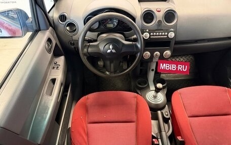 Mitsubishi Colt VI рестайлинг, 2006 год, 220 000 рублей, 11 фотография