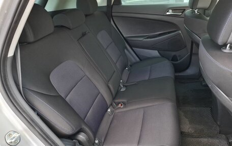 Hyundai Tucson III, 2017 год, 1 972 000 рублей, 12 фотография