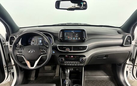 Hyundai Tucson III, 2019 год, 1 940 000 рублей, 13 фотография
