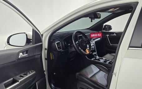 KIA Sportage IV рестайлинг, 2020 год, 2 710 000 рублей, 5 фотография