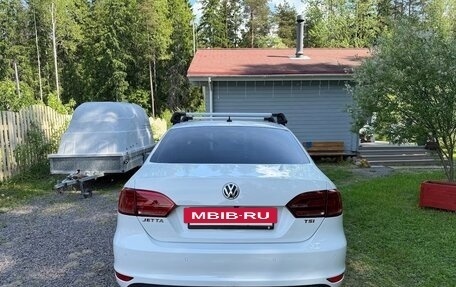 Volkswagen Jetta VI, 2013 год, 950 000 рублей, 6 фотография