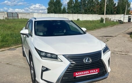 Lexus RX IV рестайлинг, 2017 год, 3 000 000 рублей, 3 фотография