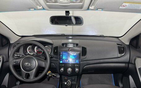 KIA Cerato III, 2010 год, 649 000 рублей, 18 фотография